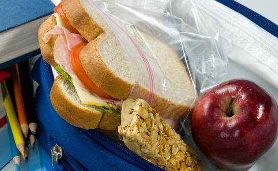 Obiady na wynos – pomysły na szybkie i smaczne posiłki poza domem