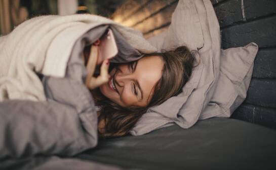 Podkłady nieprzemakalne – zastosowanie, rodzaje i korzyści użytkowania