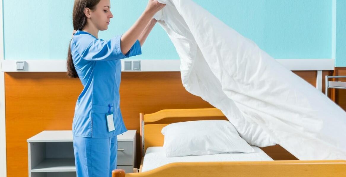 Podkłady szpitalne – zastosowanie, rodzaje i korzyści stosowania