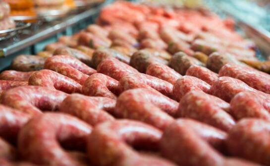 Sekrety produkcji wędlin: tradycja i nowoczesność w polskim przemyśle mięsnych