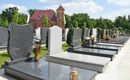 Usługi domu pogrzebowego – zakres, formalności, wsparcie dla rodzin