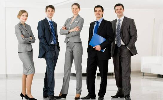 Usługi kadrowe – zakres, znaczenie i korzyści dla biznesu