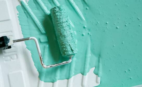 Lakierowanie na mokro – zastosowanie i etapy procesu w przemyśle