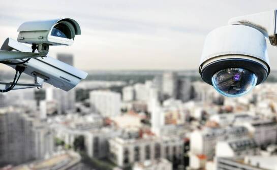 Bezpieczeństwo i funkcje kamer monitoringu – najważniejsze informacje i zastosowania