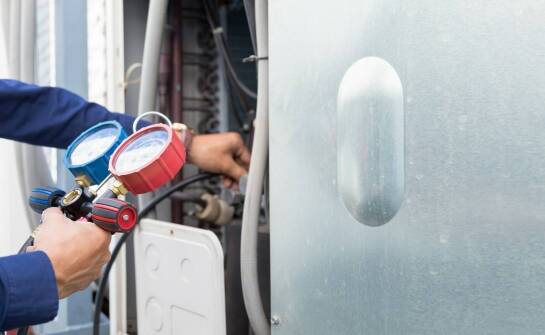 Nowoczesne rozwiązania przy instalacji kotłów gazowych – przegląd możliwości