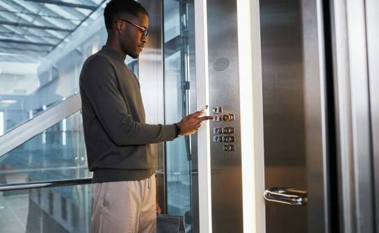 Nowoczesne systemy kontroli dostępu – bezpieczeństwo i wygoda w obiektach