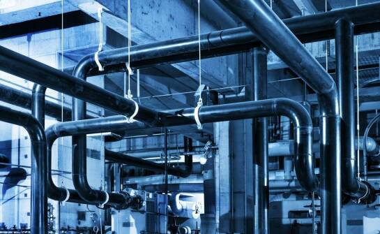 Obejmy do mocowania rur a oszczędność energii w instalacjach grzewczych