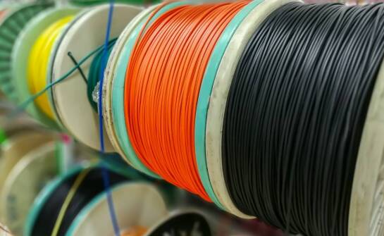 Tworzenie prototypów konsumenckich produktów z filamentem TPU: korzyści i wyzwania