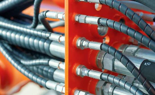 Siłowniki do przyczep a zmiany w wymaganiach przemysłowych