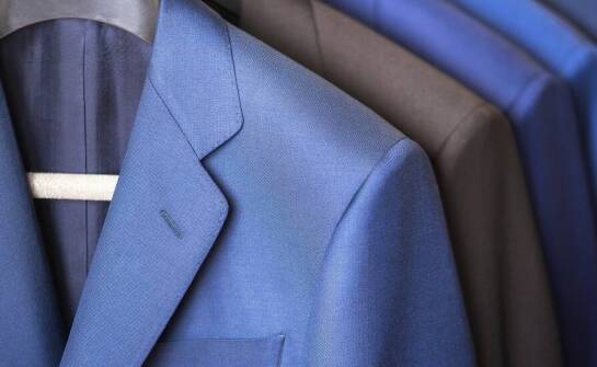 Marynarki sportowe – idealne połączenie stylu i wygody