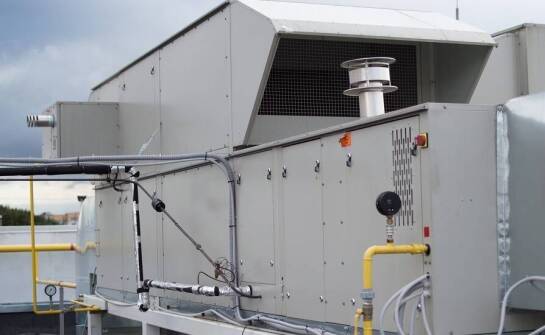 Rola central wentylacyjnych w redukcji hałasu w przestrzeniach mieszkalnych