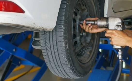 Jakie usługi świadczy wulkanizacja w kontekście sezonowej zmiany opon?