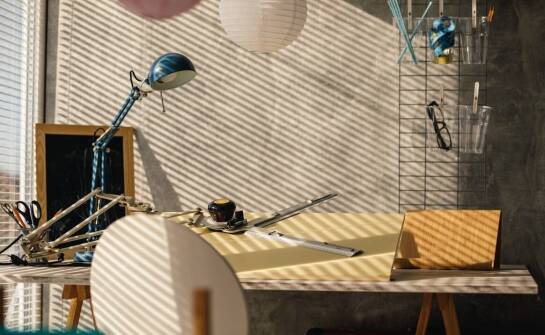 Pinezki tapicerskie jako nieodłączny element nowoczesnego biura