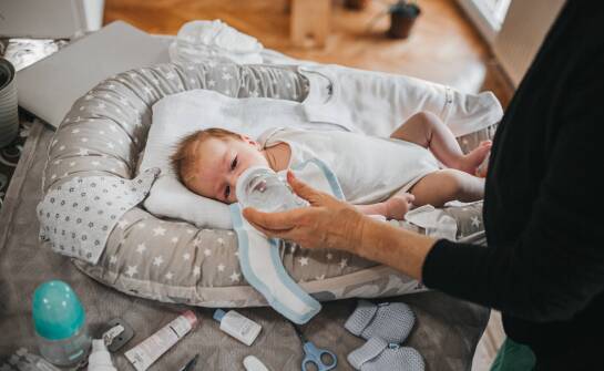 Ergonomiczny kształt poduszek do karmienia – dlaczego jest tak ważny?