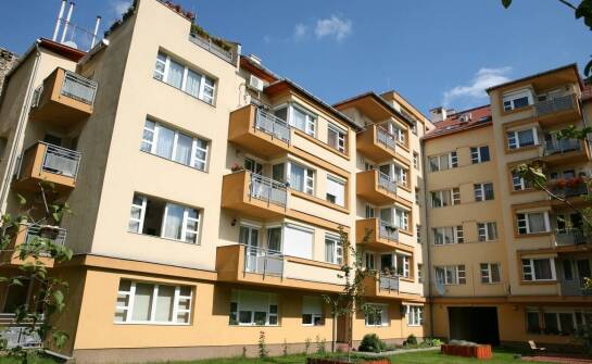 Jak znaleźć idealne mieszkanie pod Warszawą? Przegląd najciekawszych ofert