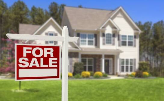 Sprzedaż nieruchomości pod stolicą – aktualne trendy i możliwości rynku