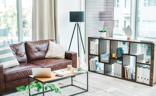 Jakie czynniki warto brać pod uwagę wybierając mieszkanie?