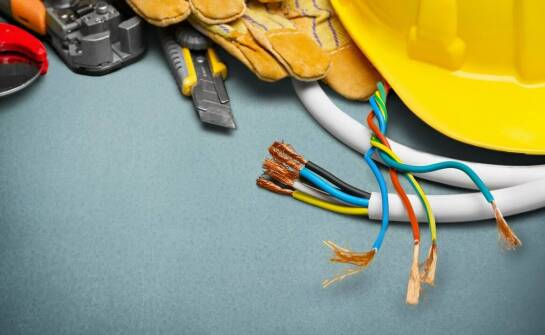 Jak działają usługi elektryczne i czym zajmuje się firma Wat Instal