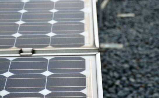 Moduły fotowoltaiczne – najważniejsze fakty, budowa i zastosowanie w domu