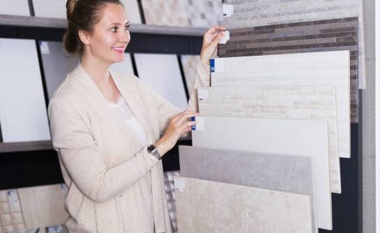 Najważniejsze cechy dobrego kleju do tapet według producentów