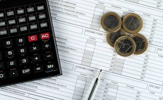 Księga przychodów i rozchodów – zasady prowadzenia oraz najważniejsze korzyści