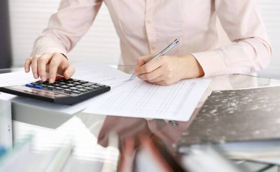 Jak działa pełna księgowość i kiedy warto ją wdrożyć w firmie?