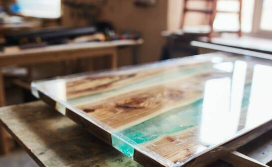 Druk na szkle – inspiracje i możliwości zastosowania w aranżacji wnętrz