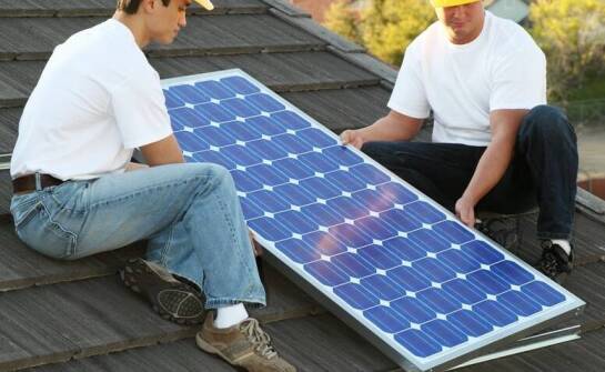 Jak działają instalacje fotowoltaiczne i co warto wiedzieć przed montażem?