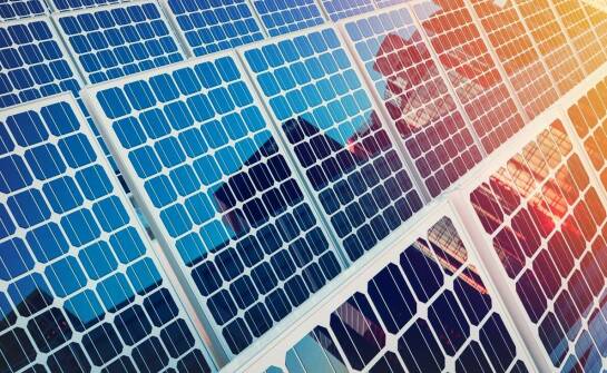 Jak działają panele słoneczne i czy warto inwestować w energię ze słońca