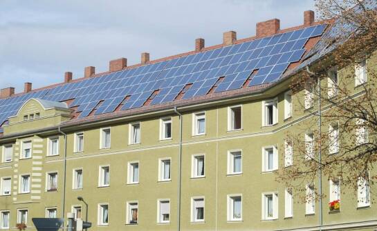 Najczęstsze pytania dotyczące montażu instalacji fotowoltaicznych i odpowiedzi