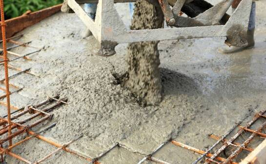 Zastosowania i zalety betonu – co warto wiedzieć przed wyborem materiału