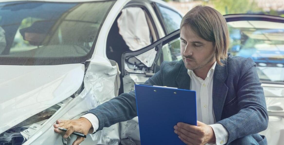 Jak wybrać najlepsze ubezpieczenie OC – kluczowe informacje i porady