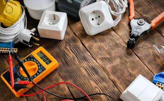 Najważniejsze zalety zasilaczy awaryjnych UPS