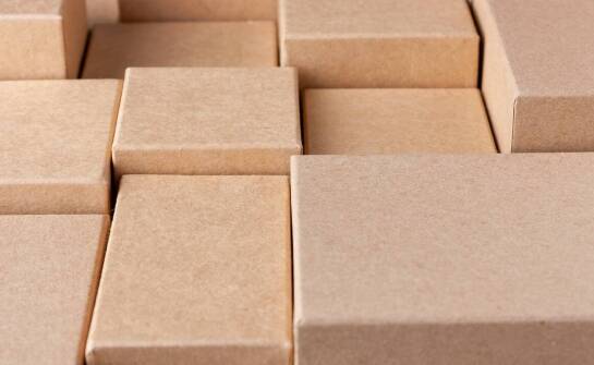 Zastosowanie opakowań kartonowych w codziennym życiu i biznesie