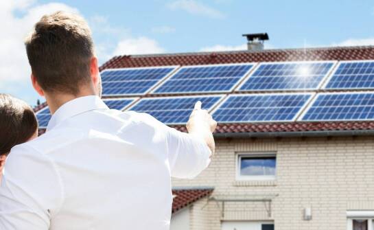 Jak dbać o instalacje solarne i kiedy warto wykonać serwis solarów