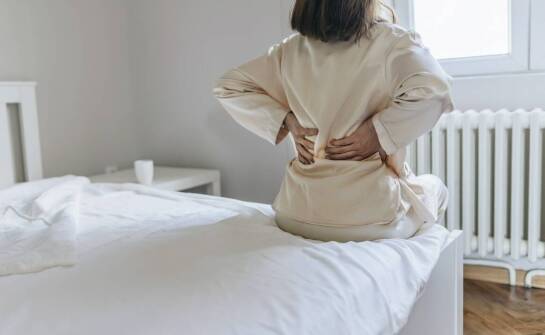 Najczęstsze przyczyny bólu kręgosłupa i skuteczne metody łagodzenia dolegliwości