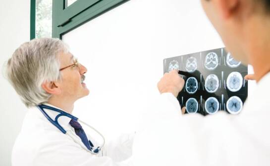 Jakie schorzenia leczy neurolog i kiedy warto umówić wizytę?