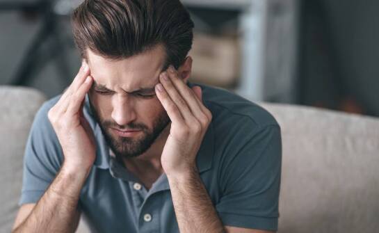 Najczęstsze przyczyny zawrotów głowy i skuteczne sposoby radzenia sobie