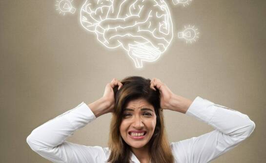 Najczęstsze przyczyny i objawy zaburzeń pamięci – co warto wiedzieć