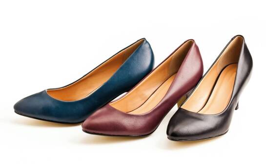 Elegancja na specjalne okazje – jak wybrać skórzane buty wieczorowe?