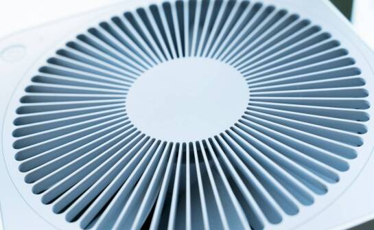 Jak działa klimatyzacja i jakie są jej najważniejsze zalety w domu?