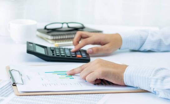 Najważniejsze aspekty skutecznej obsługi finansowej w firmach i instytucjach