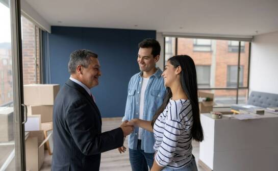 Jak działa agent hipoteczny i kiedy warto skorzystać z jego pomocy?