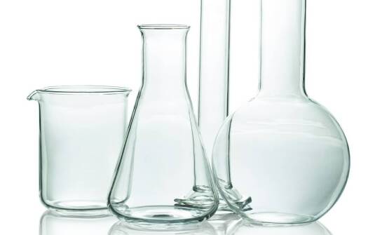 Szkło Lacobel – zastosowania, zalety i inspiracje do aranżacji wnętrz