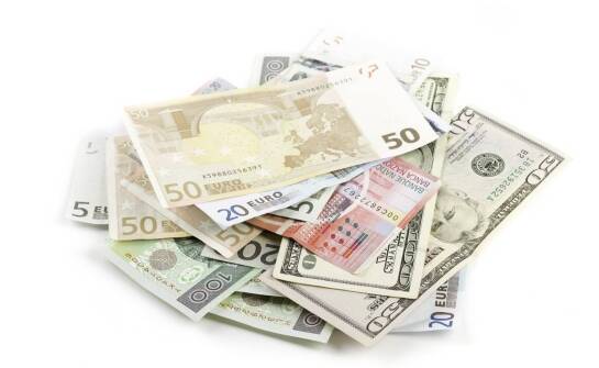 Jak działają kantory i na co zwrócić uwagę podczas wymiany walut