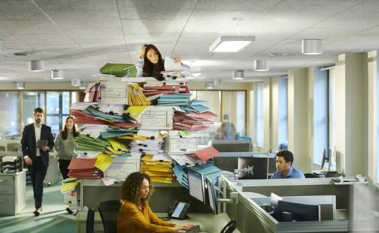 Jak znaleźć korzystne kursy walut i wymienić pieniądze bez przepłacania