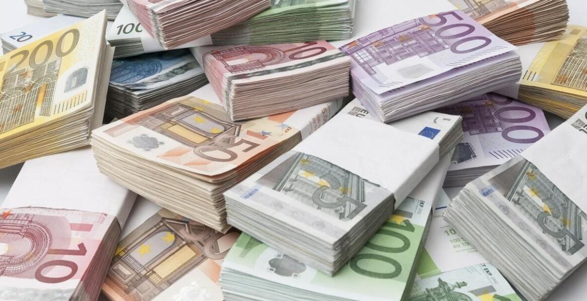 Jak korzystnie sprzedać euro – najważniejsze informacje o wymianie walut