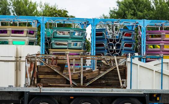 Jak wybrać stojak transportowy do bezpiecznego przewozu różnych ładunków