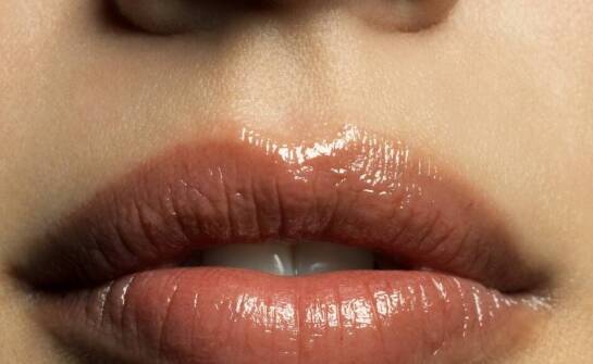 Najlepsze kosmetyki do powiększania ust – ranking i praktyczne porady