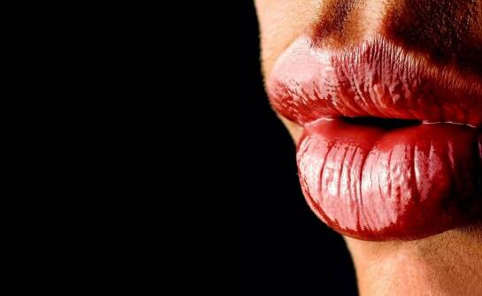 Wypełniacze do ust – jak działają i o czym warto wiedzieć przed zabiegiem